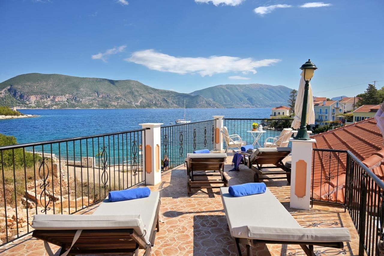 Villa Ireni Waterfont Fiszkárdo Kültér fotó